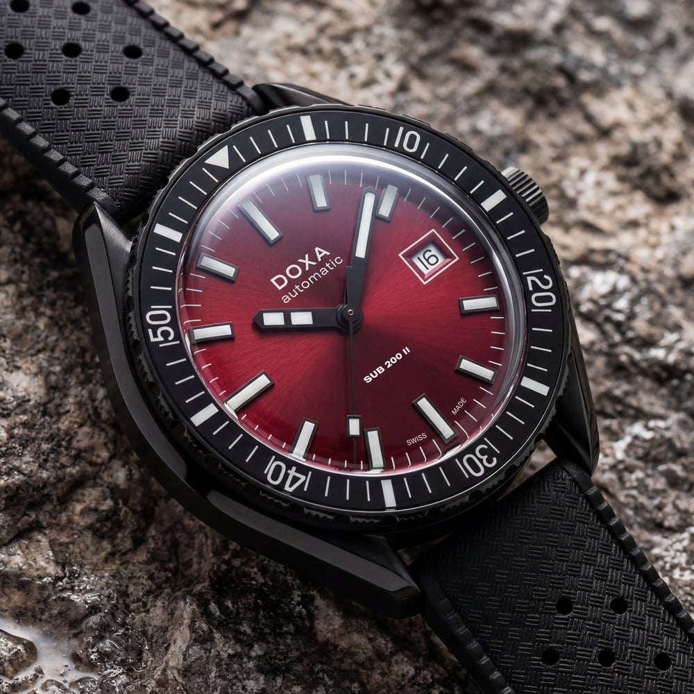 SUB 200 II Redcoral 44mm - Red on Rubber Strap