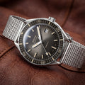 SUB 200 II Sharkhunter Vintage 44mm - Black on Mesh Bracelet