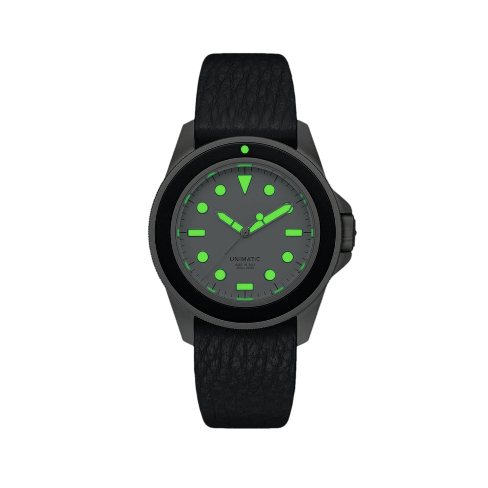 UT1-GO Limited Edition 41.5mm - White on Leather Strap