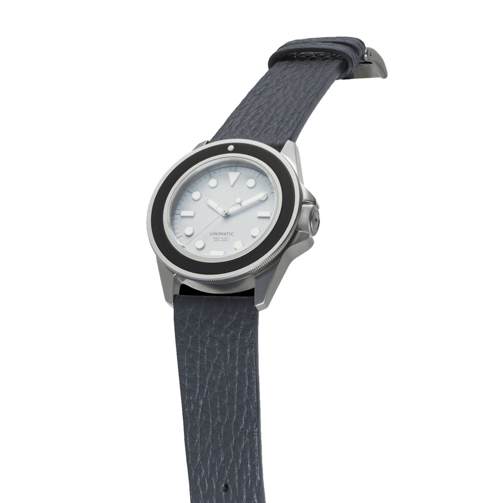 UT1-GO Limited Edition 41.5mm - White on Leather Strap