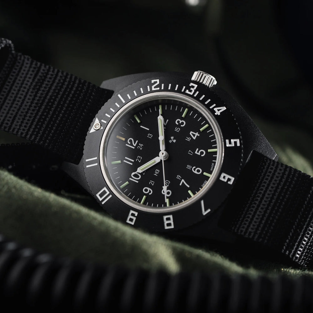 Standard-Issue Tritium Pilot's Quartz Type II NAV 41mm - Black on Fabric Strap
