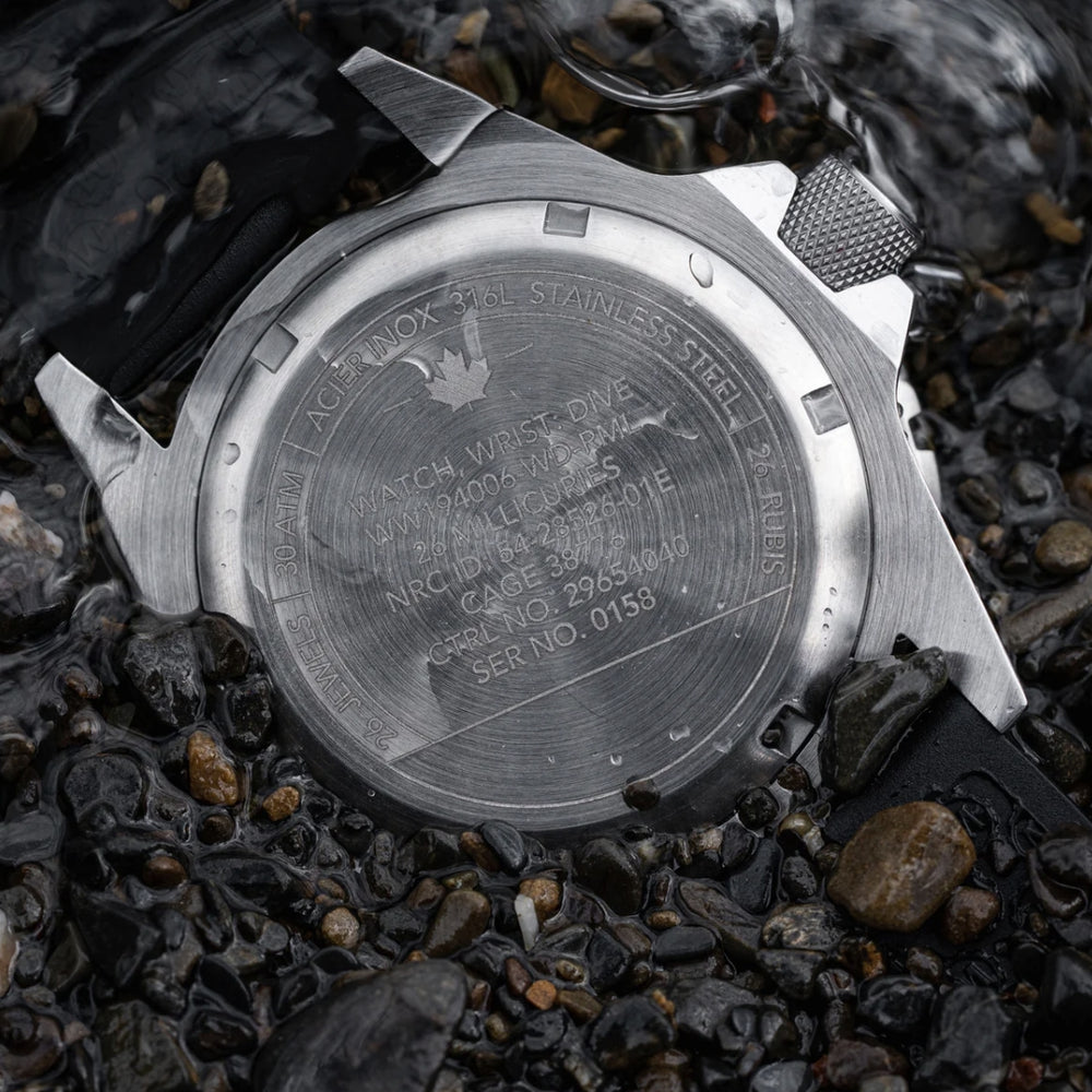 GSAR® Arctic Edition Red Maple Tritium Diver's Automatic Type II 41mm - White on Rubber Strap