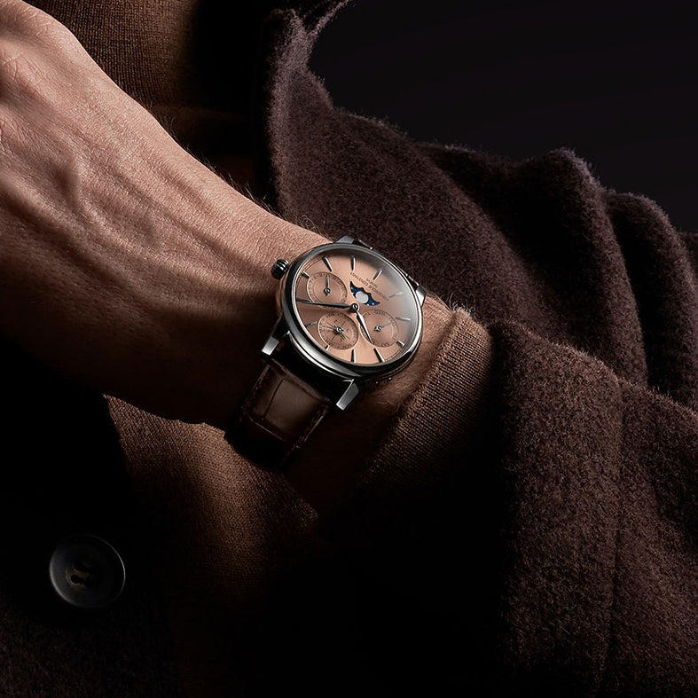 Classic Perpetual Calendar Manufacture 40mm - Salmon on Leather Strap