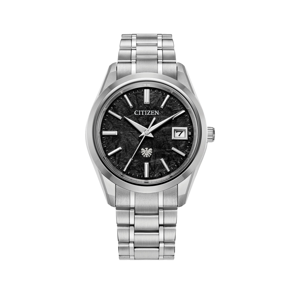 The CITIZEN Eco Titanium 38.3mm - Black on Bracelet