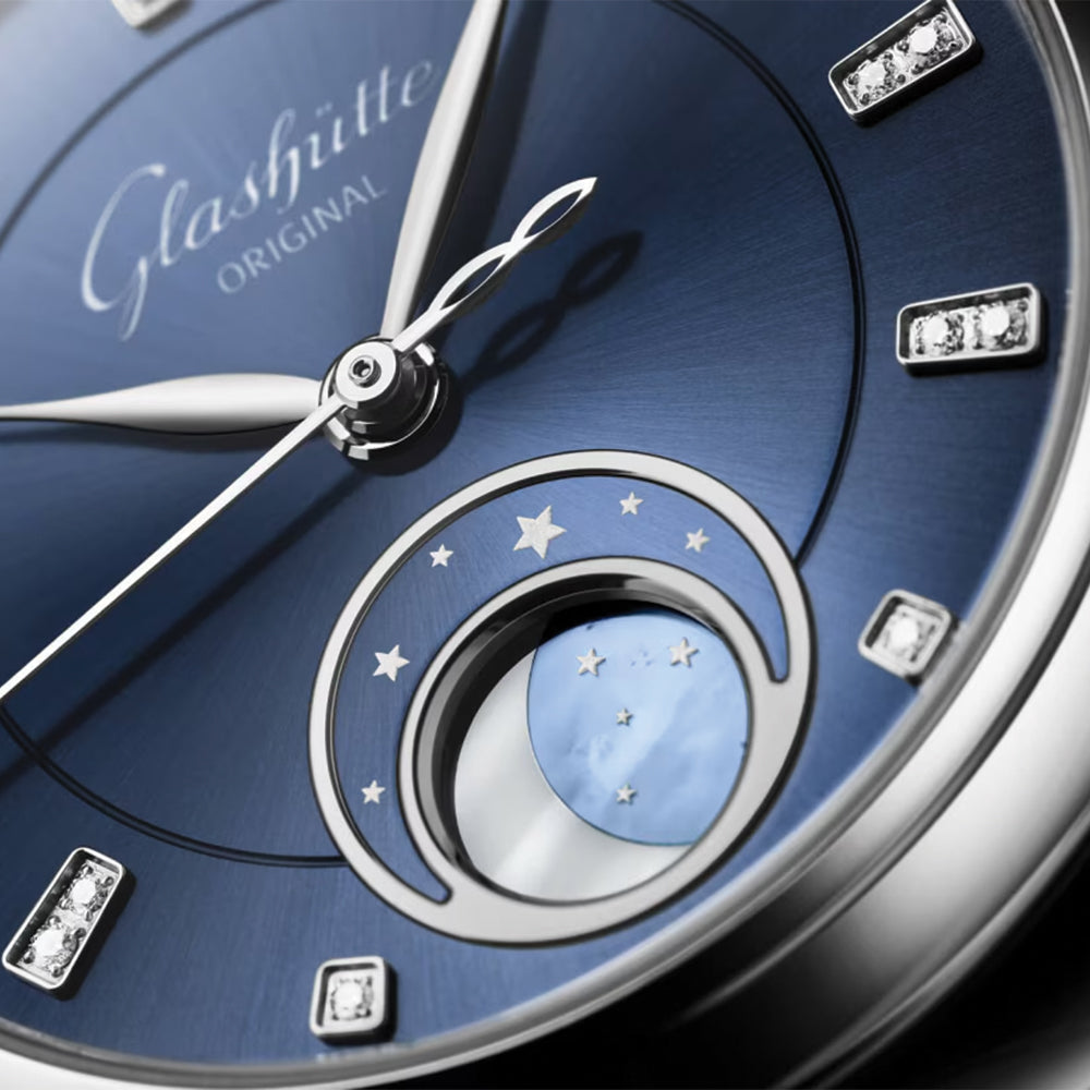 Serenade Luna Automatic 32.5mm - Blue on Bracelet