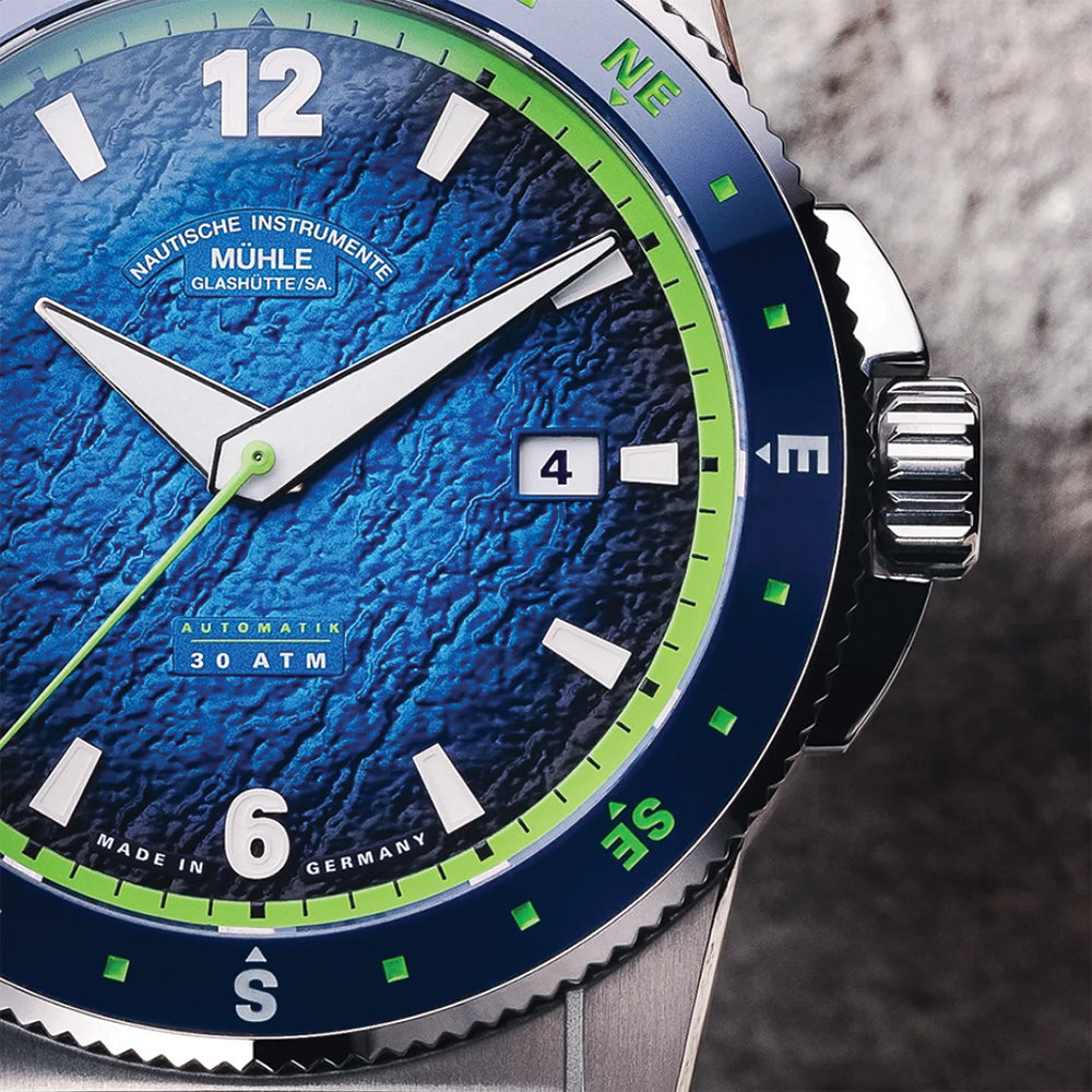Sportivo Compass Date 42.5mm - Blue on Canvas-Rubber Strap