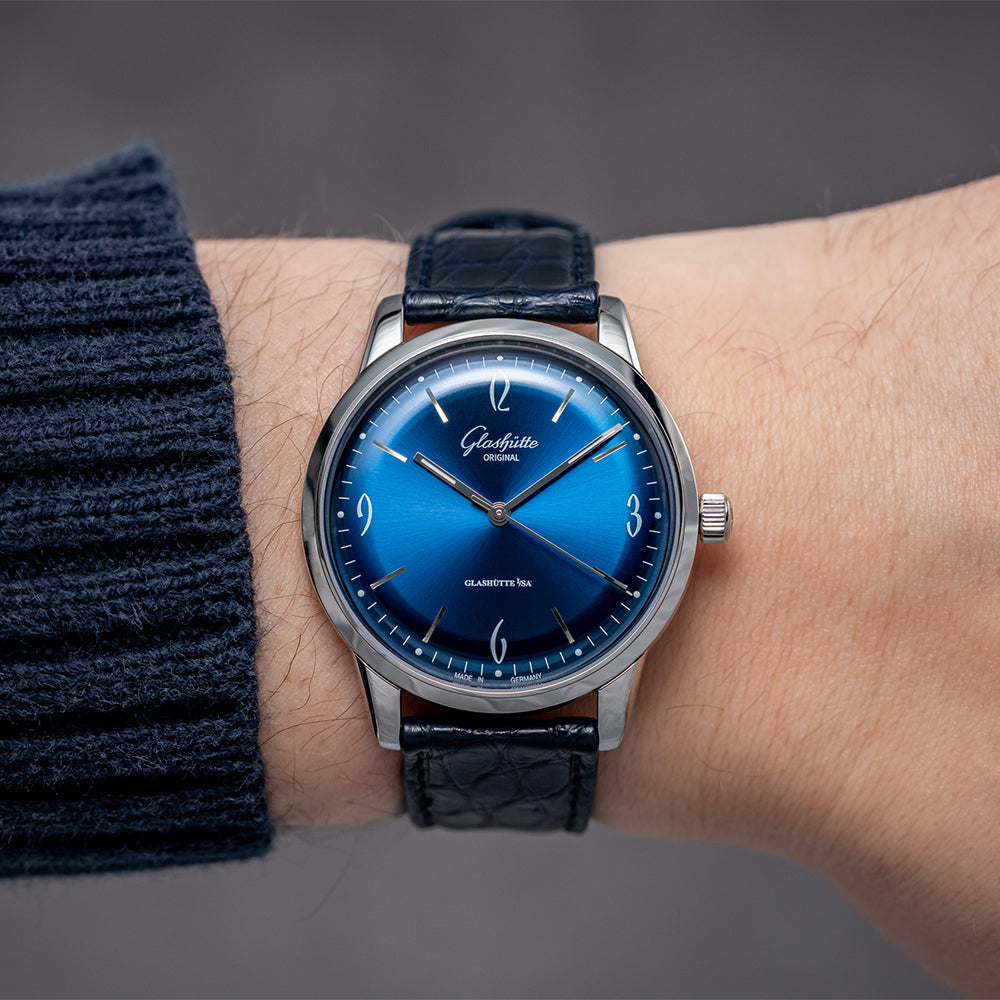 Sixties 39mm - Galvanized Blue on Strap