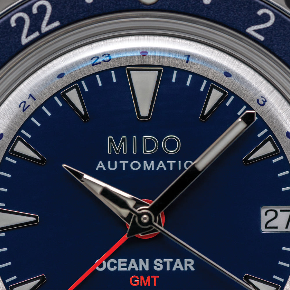 Ocean Star "Shark Tooth" Special Edition GMT 40.5mm - Blue on Bracelet w/ Additional Fabric Strap