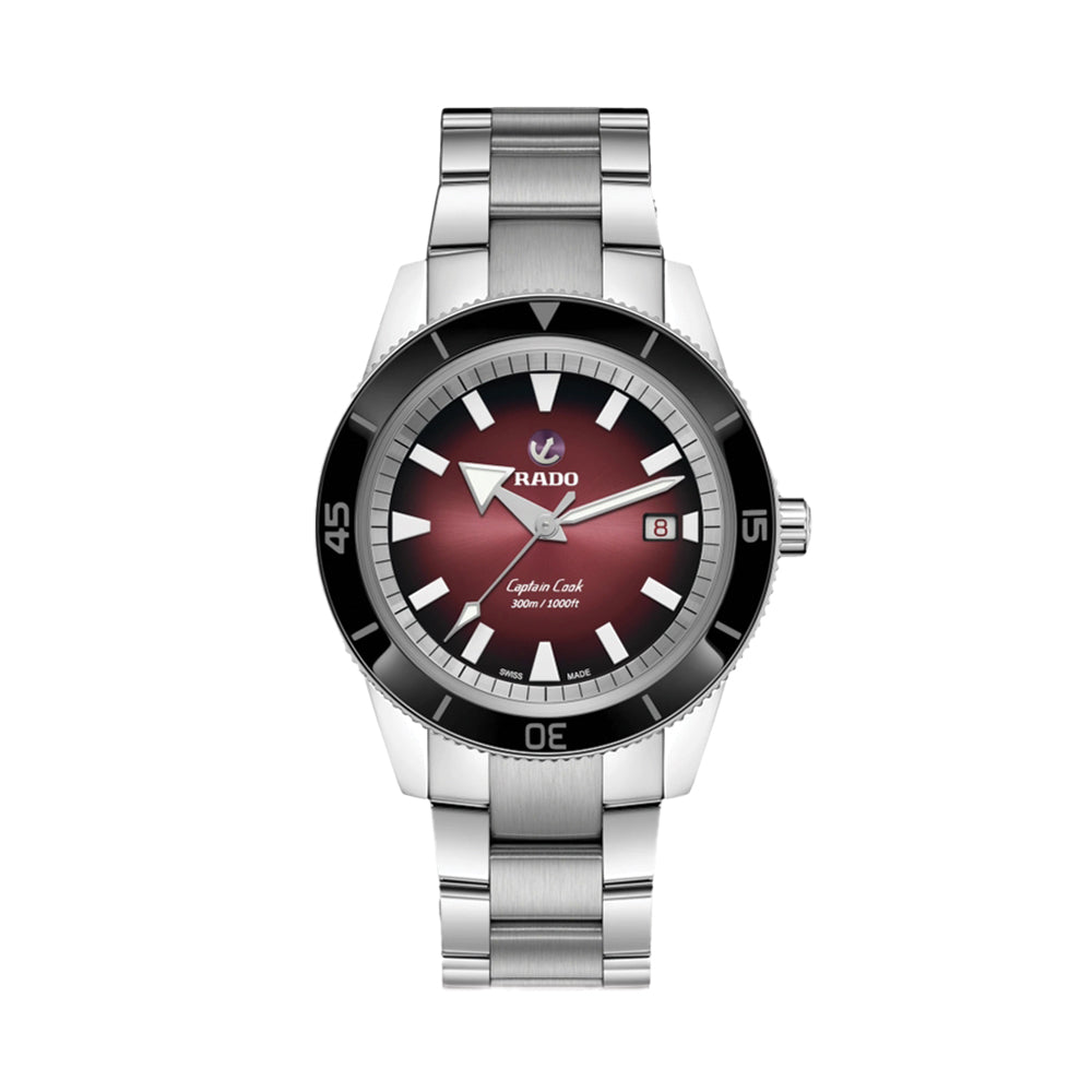 Captain Cook Automatic 42mm - Red on Bracelet