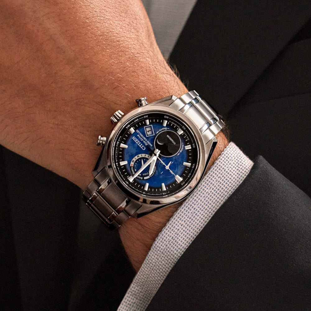 Tsuki-yomi A-T Sport Luxury H874 Eco-Drive 43mm - Blue on Bracelet