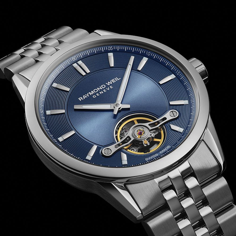 Freelancer Automatic 42.5mm - Blue on Bracelet