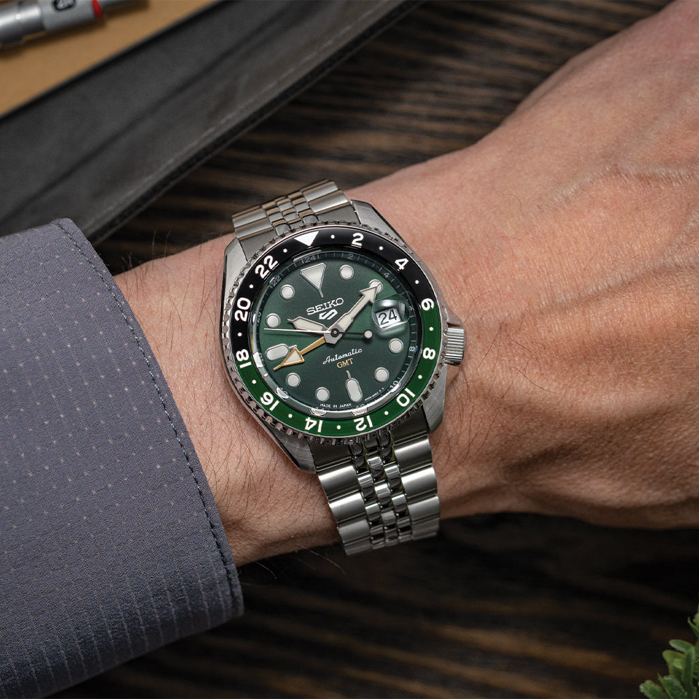 5 Sports SKX GMT Green Dial, 42.5mm SSK035