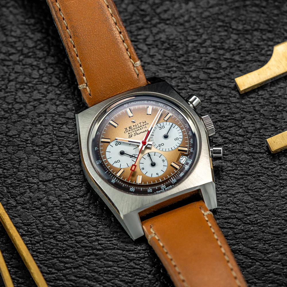 Chronomaster Revival A385 37mm - Brown on Leather Strap