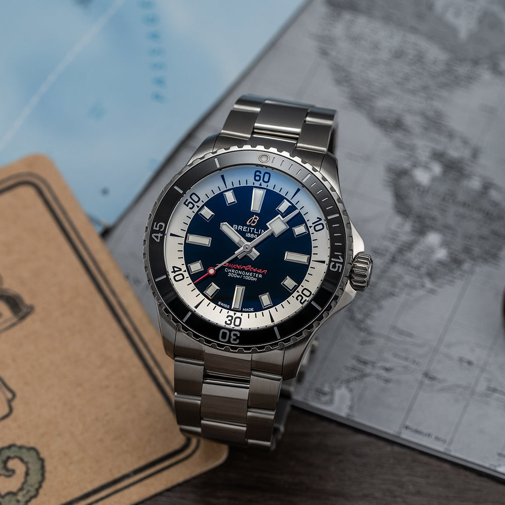Superocean Automatic 42mm - Black on Bracelet