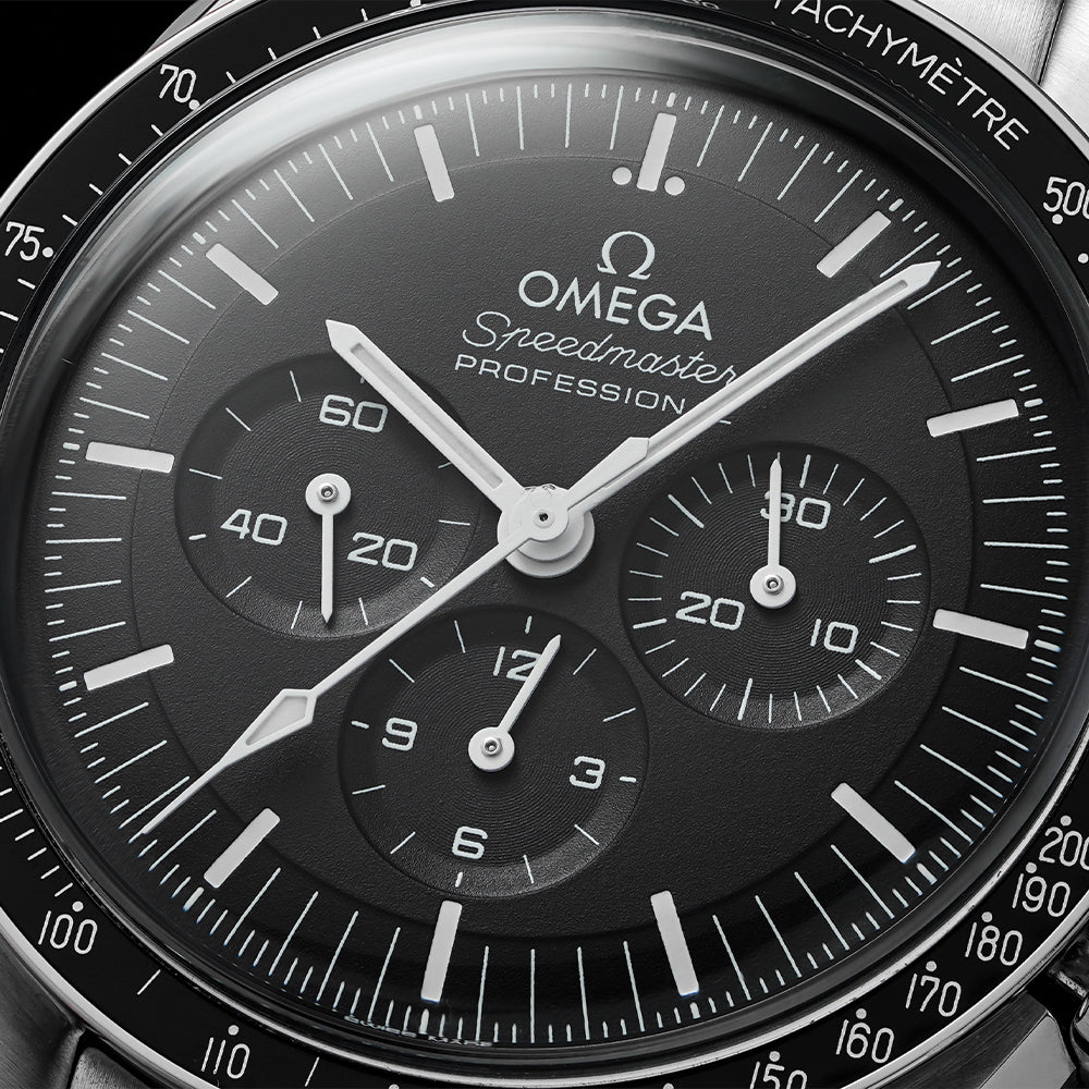 Speedmaster Moonwatch Professional Co‑Axial Master Chronometer Hesalite 42mm - Black on Bracelet