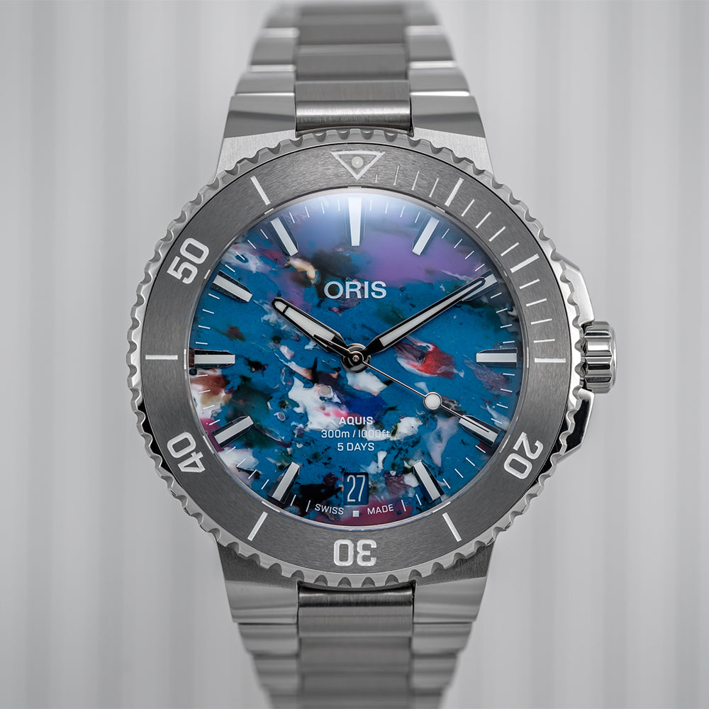 Aquis Date 2024 Calibre 400 43.5mm - Upcycle on Bracelet