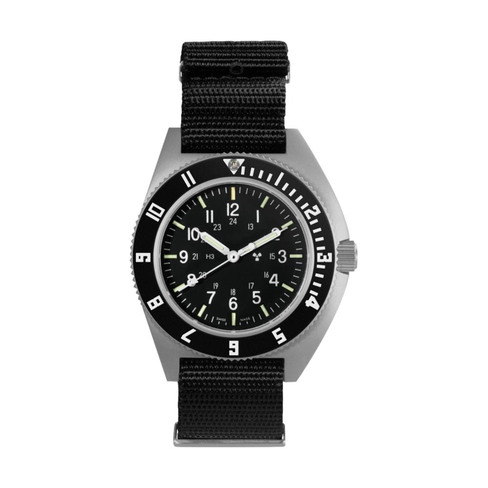 SSNAV No Date Quartz 41mm - Black
