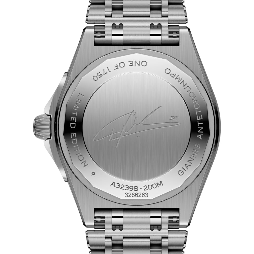 Chronomat Automatic GMT Giannis Antetokounmpo Limited Edition 40mm - Green on Bracelet