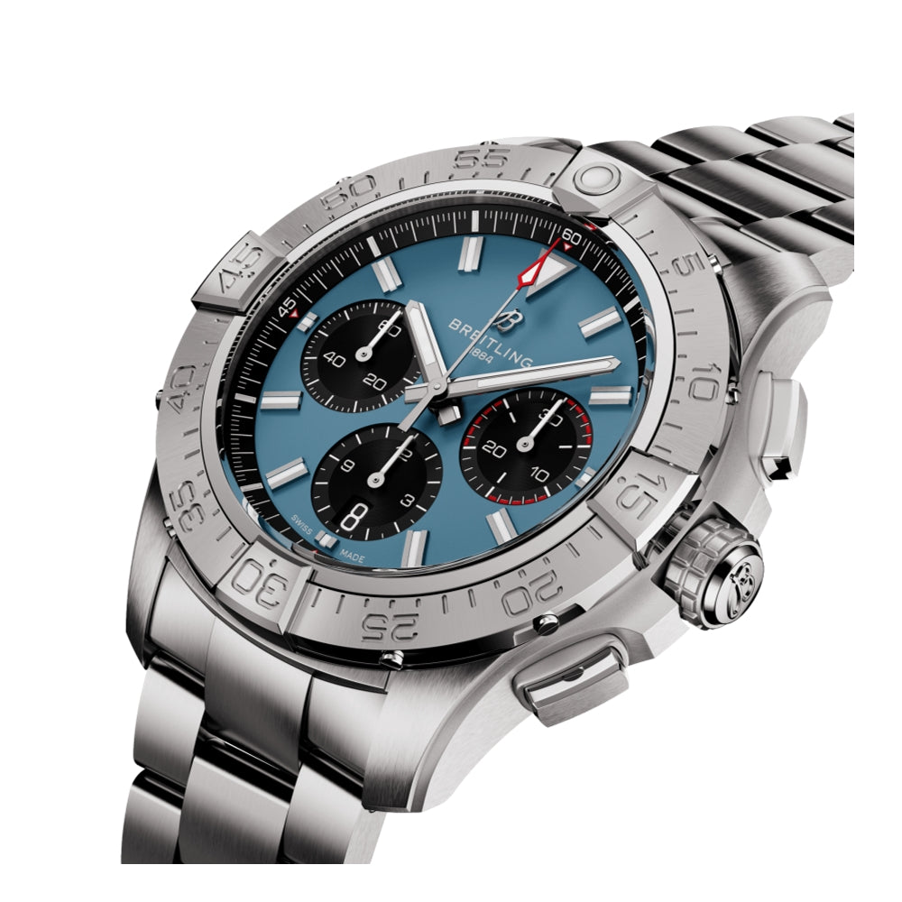 Avenger B01 Chronograph 44mm - Blue on Bracelet