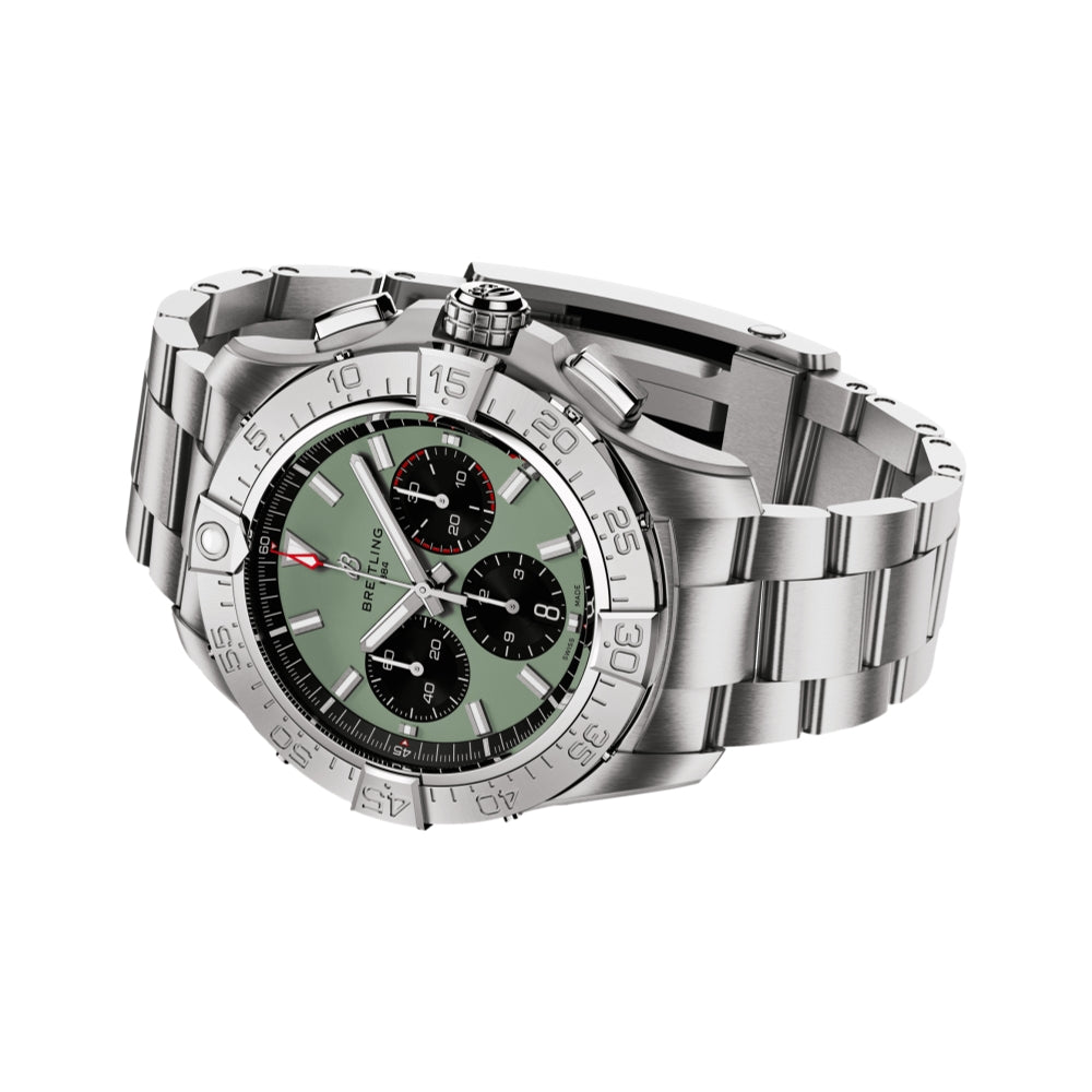 Avenger B01 Chronograph 44mm - Green on Bracelet