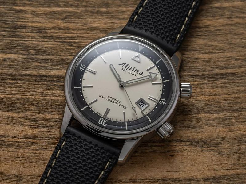 SEASTRONG DIVER 300 HERITAGE