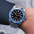 HydroConquest 39mm - Black, Blue Bezel on Mesh Bracelet