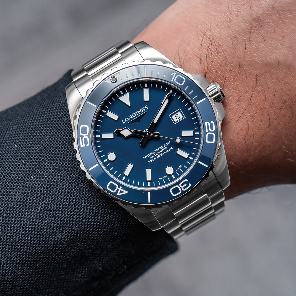 HydroConquest 42mm - Blue on Bracelet