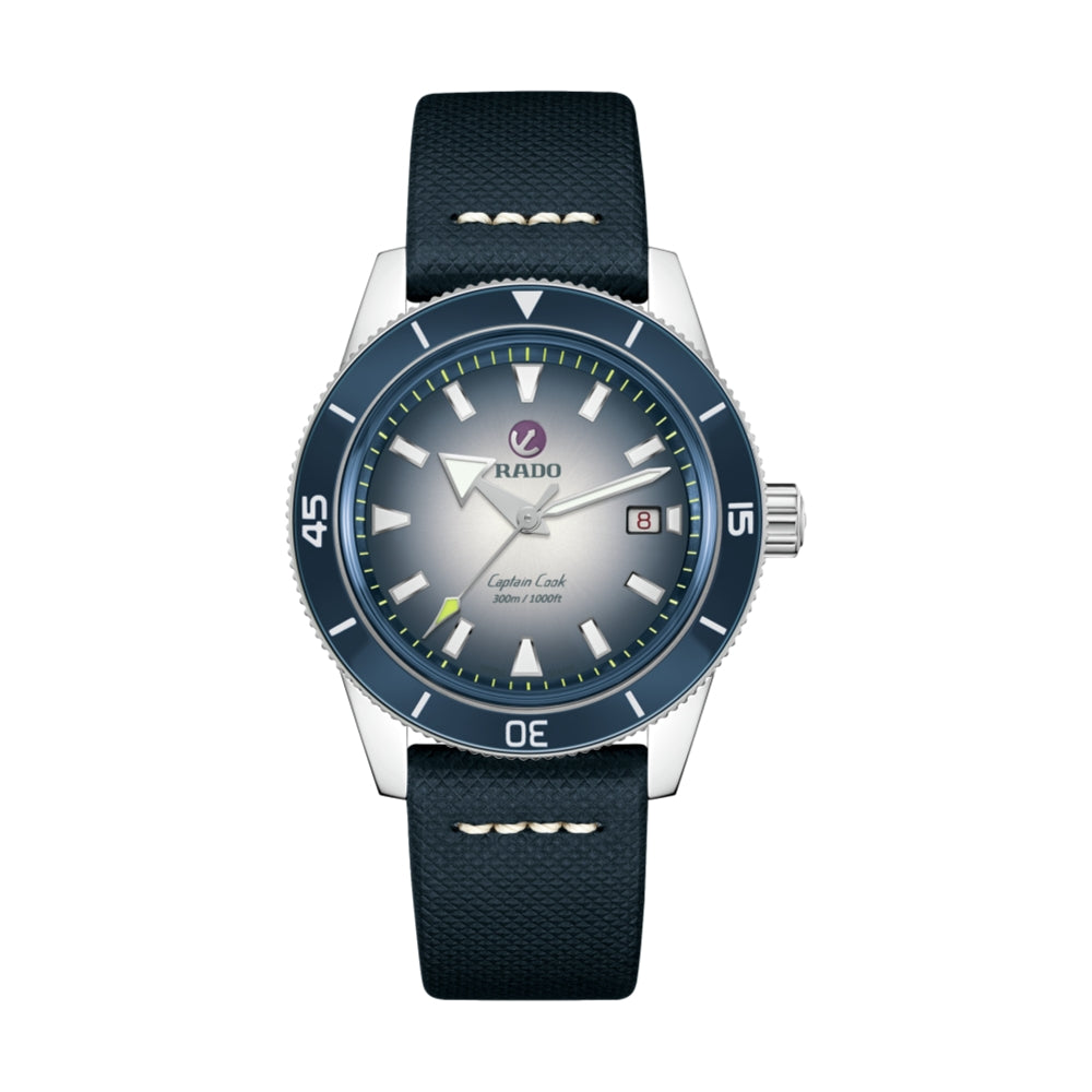 Captain Cook Automatic 42mm - Blue on Bracelet w/ Extra Leather and Fabric Straps