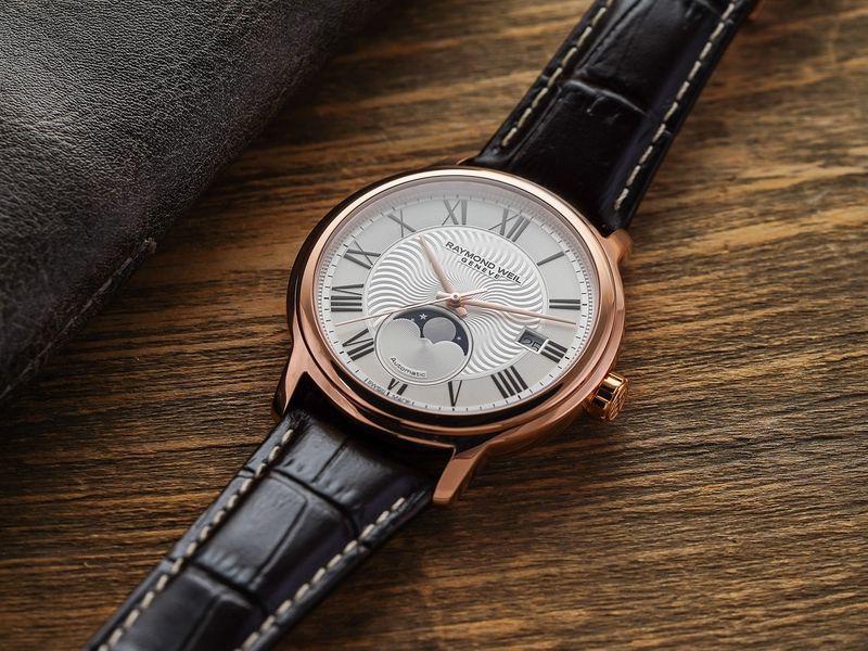 Maestro Moonphase - Rose Gold Case