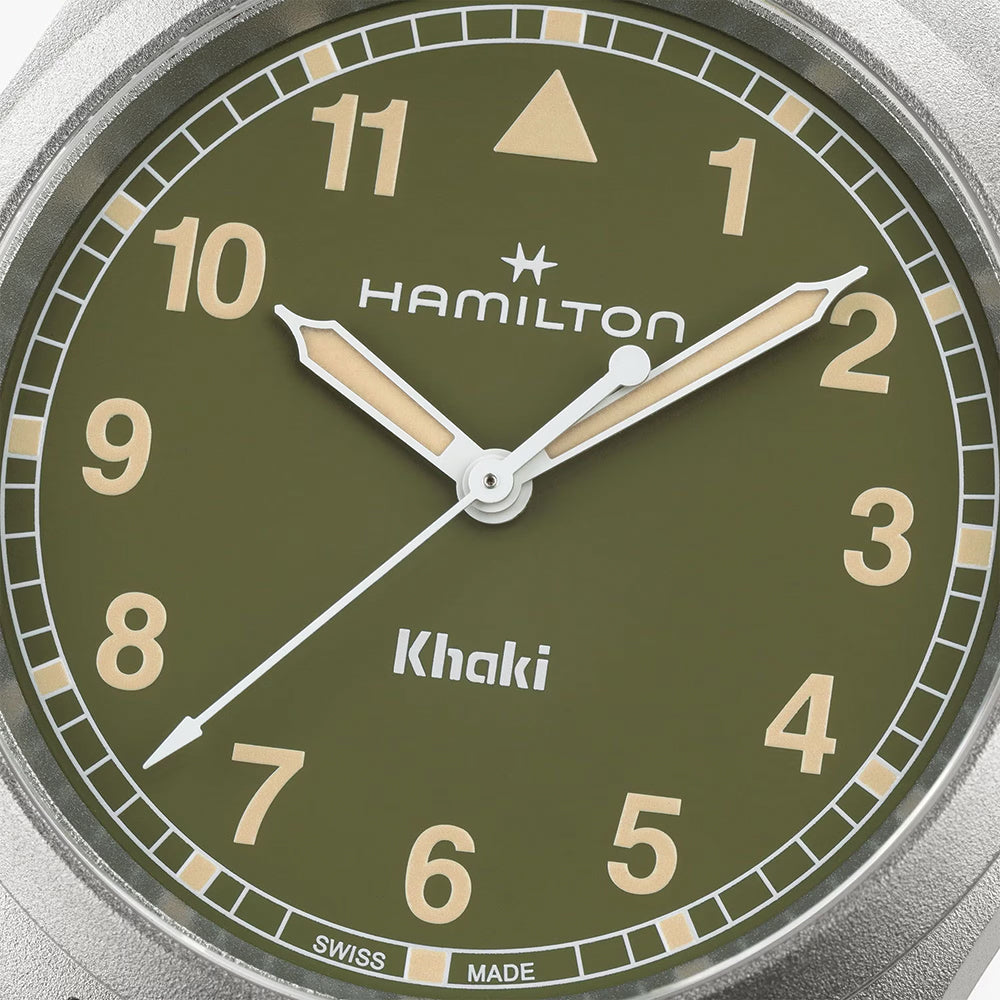 Khaki Field Quartz 38mm - Green on Bracelet