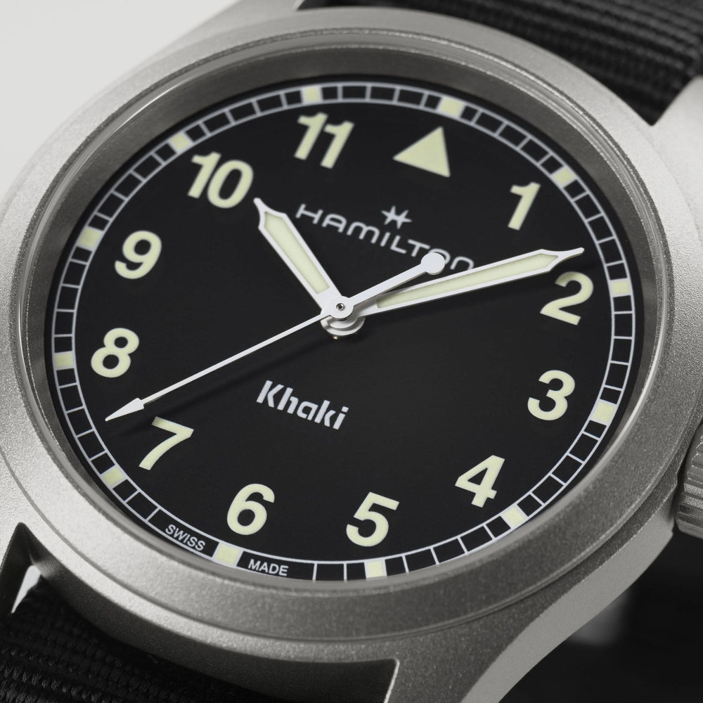 Khaki Field Quartz Black Dial, 38mm