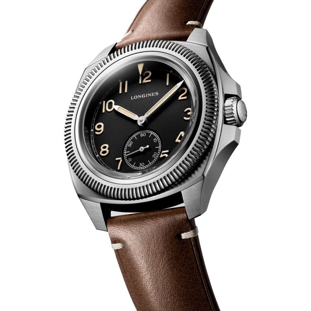 Pilot Majetek 43mm - Black on Leather Strap