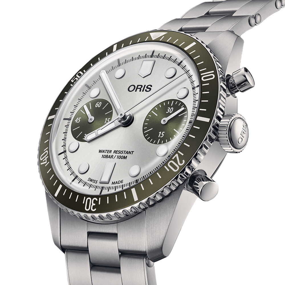 Divers Sixty-Five Chronograph 40mm - Silver on Bracelet