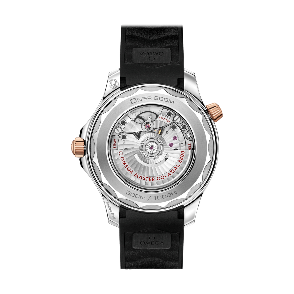 Seamaster Diver 300M Stainless Steel and Sedna Gold 42mm - Black on Rubber Strap