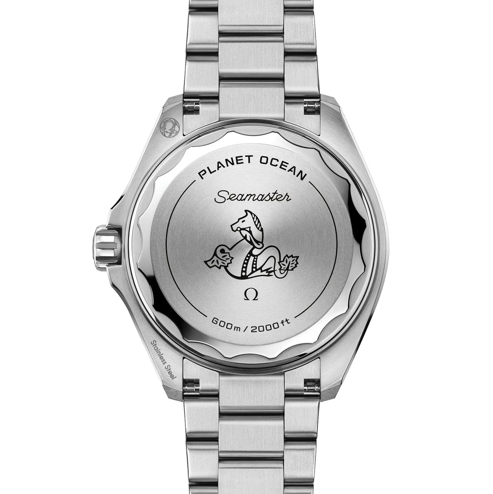 Seamaster Planet Ocean 600M 42mm - Black and Orange on Bracelet