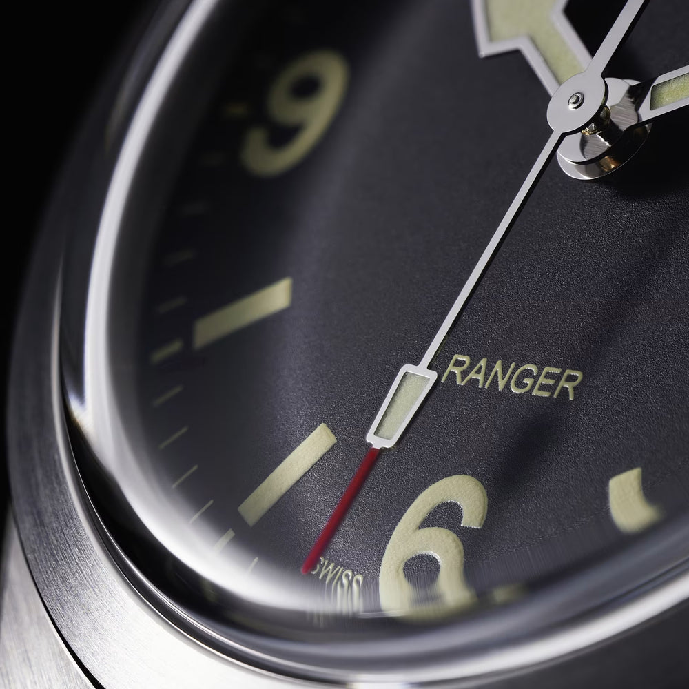 Ranger 39mm - Black on Fabric Strap