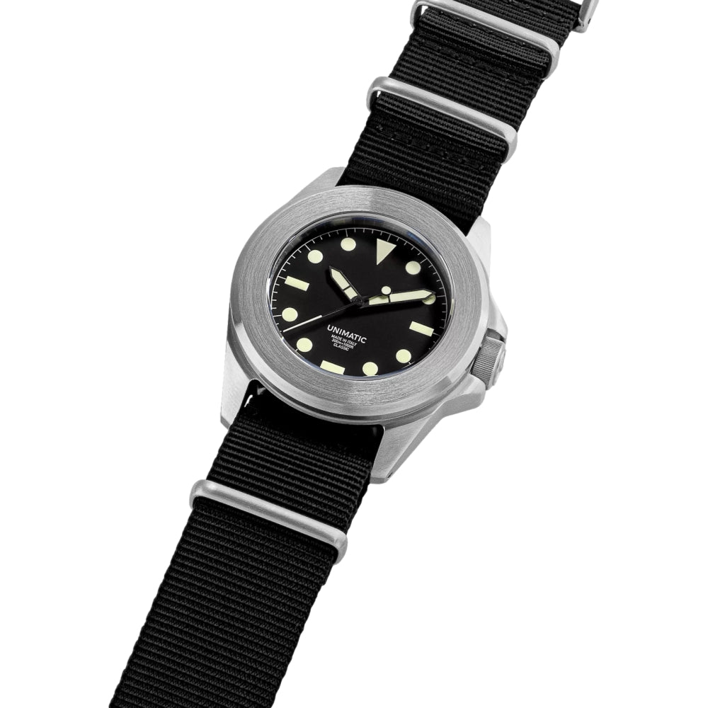 UC4 Modello Quattro U4 Classic 40mm - Black on Fabric Strap