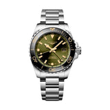 HydroConquest GMT 41mm - Green on Bracelet