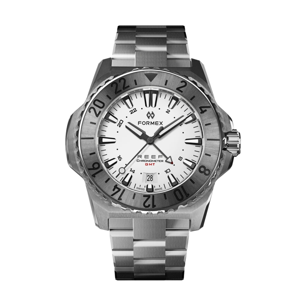 REEF Automatic GMT COSC 300M 42mm - White on Bracelet