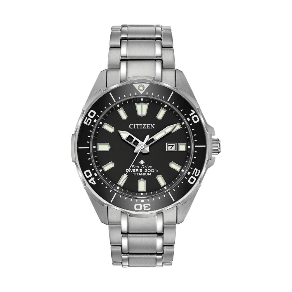 Promaster Diver Titanium 44mm - Black on Bracelet