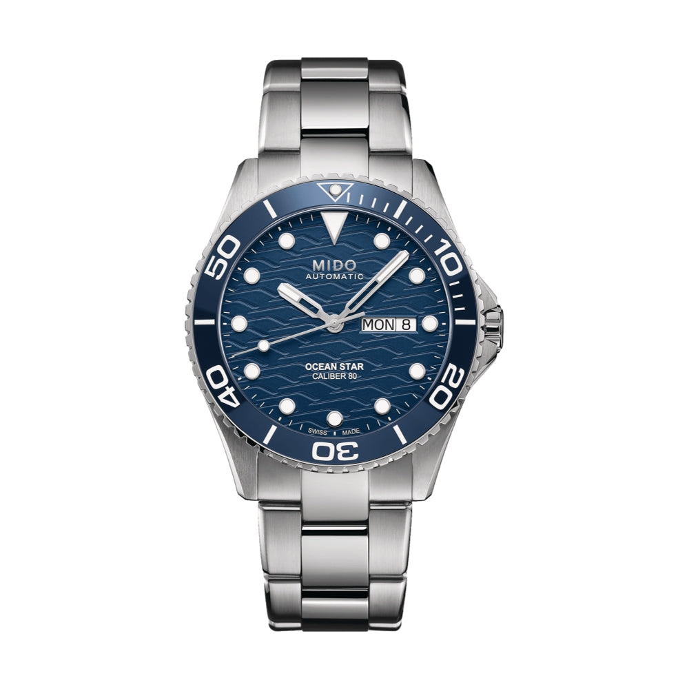 Ocean Star 200C 42.5mm - Blue on Bracelet