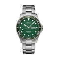Ocean Star 200C 42.5mm - Green on Bracelet